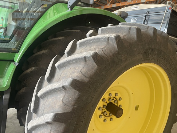 2003 John Deere 8320 - Photo12