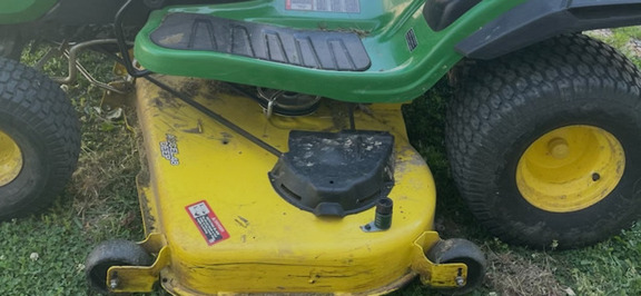 Photo of 2022 John Deere S240
