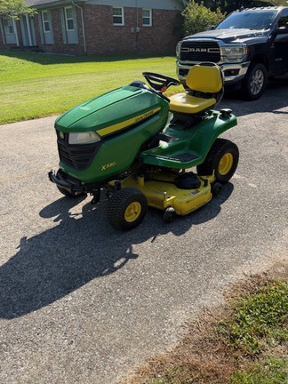 Photo of 2019 John Deere X330