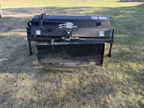 Used 2015 John Deere BA72C CCE Attachments at Horizon Ag & Turf in High Prairie, AB - Photo4