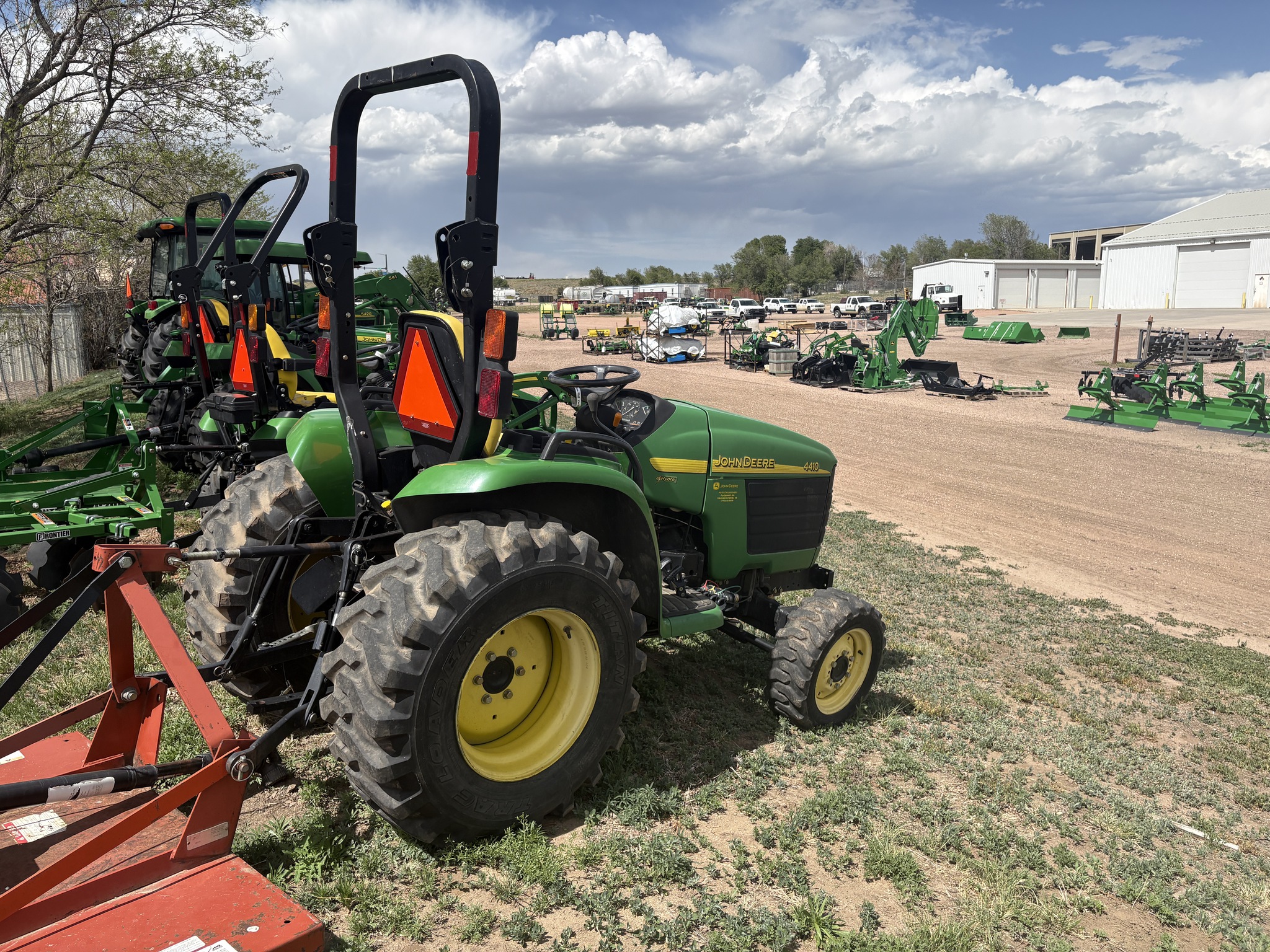 2004 John Deere 4410 Image 5