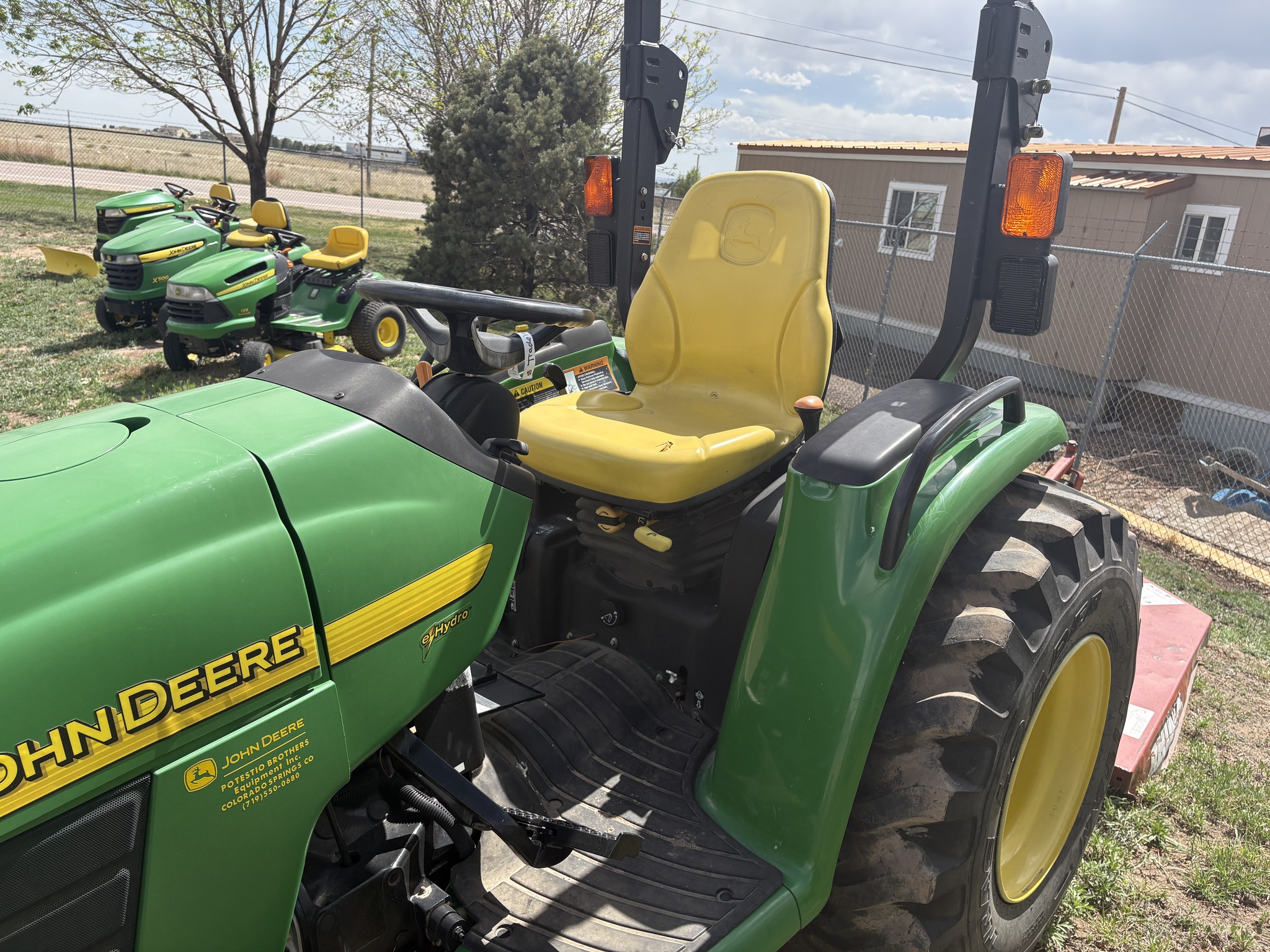 2004 John Deere 4410 Image 3