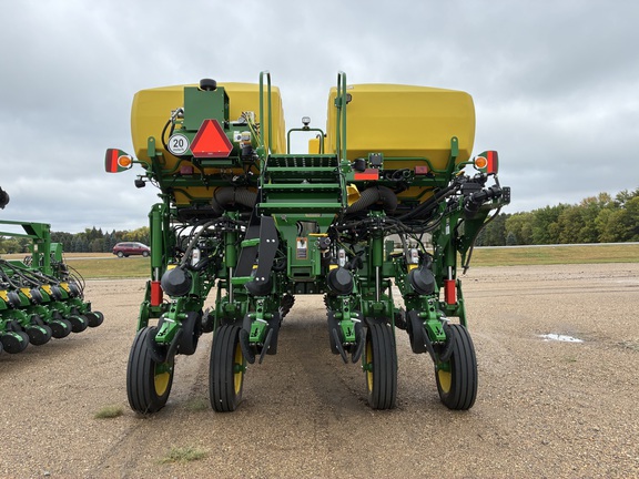 2026 John Deere 1775NT - Photo4