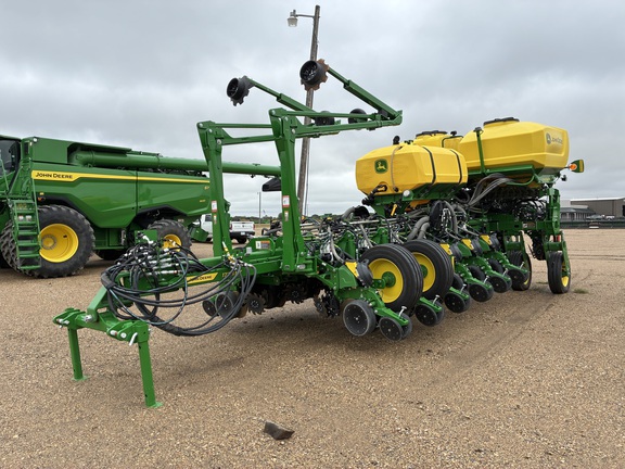 2026 John Deere 1775NT - Photo6