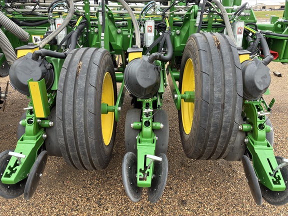 2026 John Deere 1775NT - Photo19