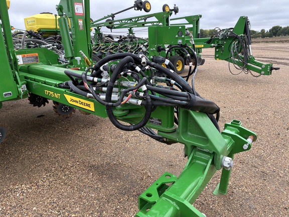 2026 John Deere 1775NT - Photo34