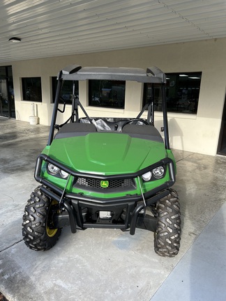 2025 John Deere XUV560E