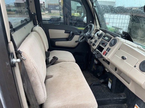 2020 John Deere XUV 835R (4th thumbnail)