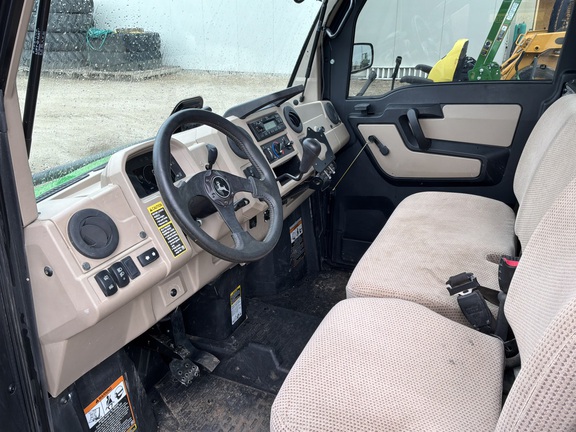 2020 John Deere XUV 835R (6th thumbnail)