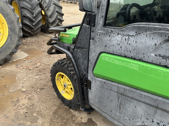 2020 John Deere XUV 835R (5th thumbnail)