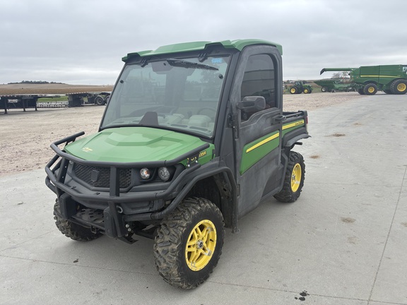 2020 John Deere XUV 835R Used Equipment