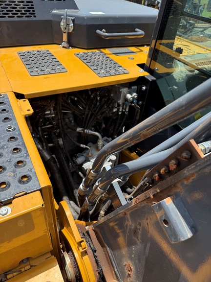 2024 John Deere 160 P