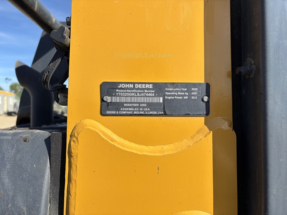 2025 John Deere 325G