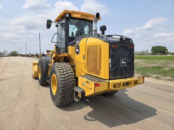 2019 John Deere 544L