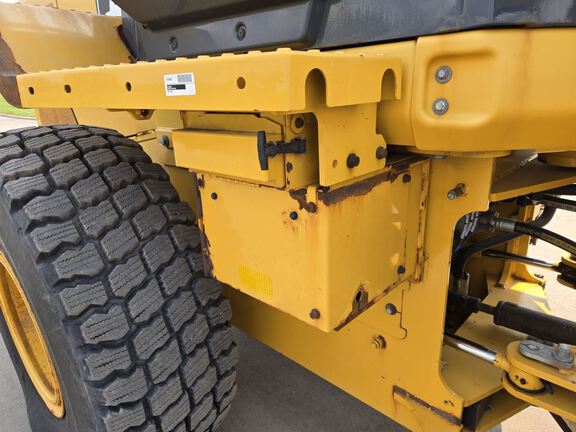 2019 John Deere 544L
