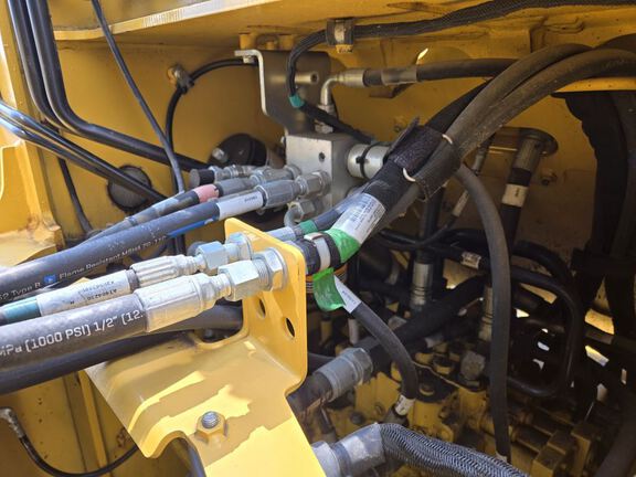 2019 John Deere 544L