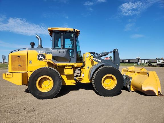 2019 John Deere 544L
