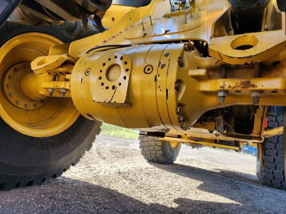 2019 John Deere 544L