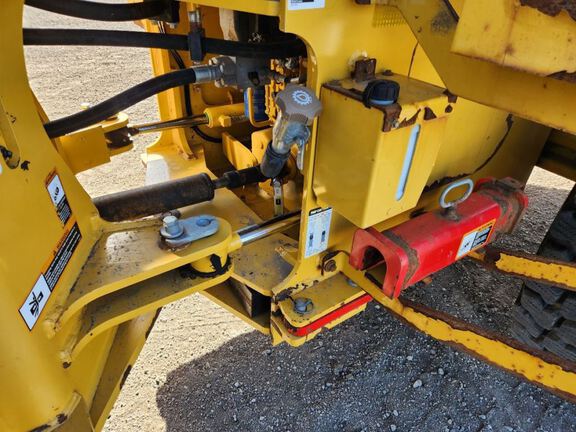 2019 John Deere 544L