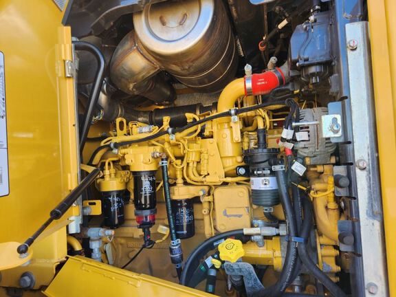 2019 John Deere 544L