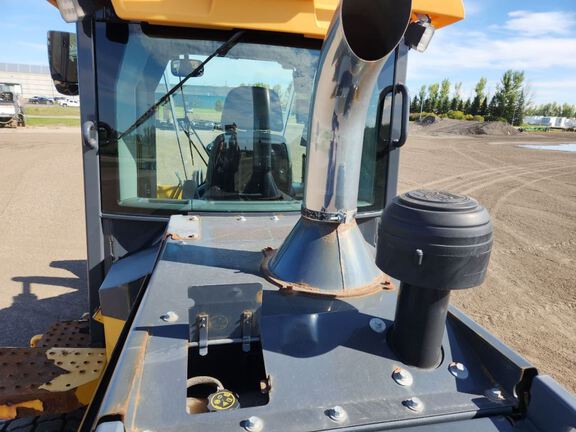2019 John Deere 544L