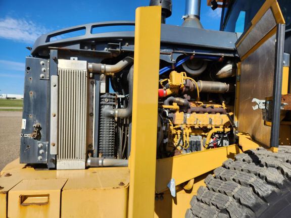 2019 John Deere 544L