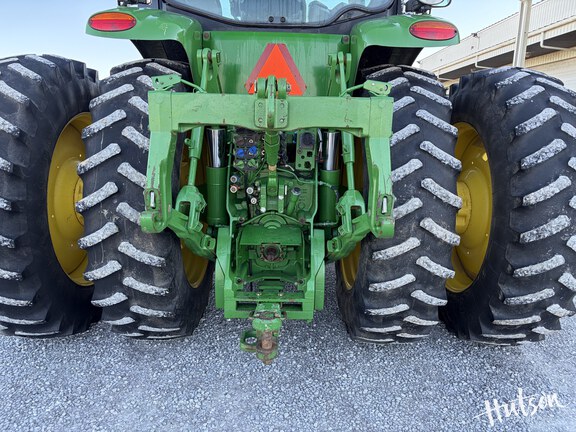 Photo of 2012 John Deere 8260R