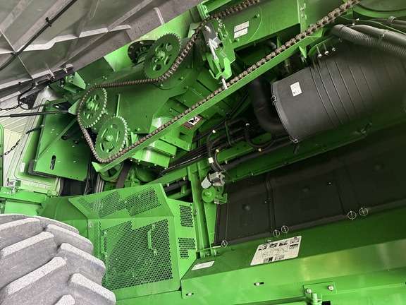 Photo of 2024 John Deere S790