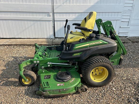 2021 John Deere Z950R Used Equipment
