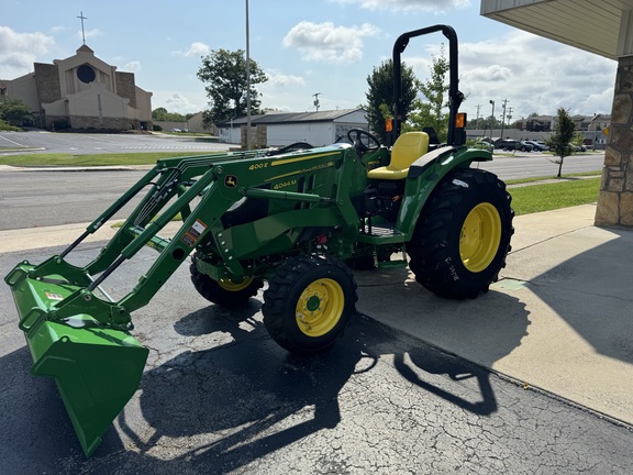 2026 John Deere 4044M