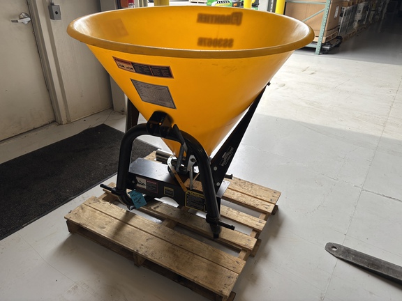 Used 2025 Frontier 3pt spreader Fertilizer Spreaders at Koenig Equipment in Knightstown, IN - Photo0