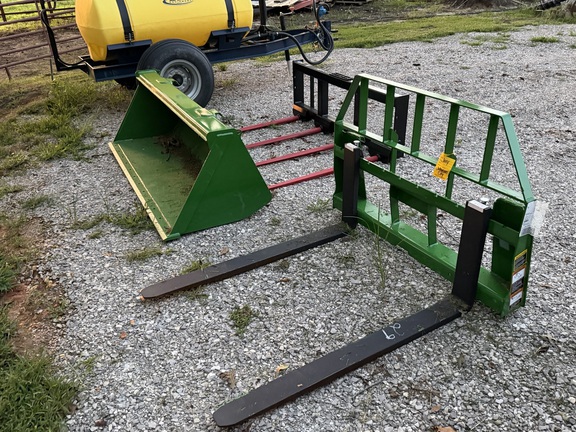 2025 John Deere 5075E-8