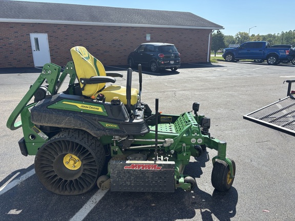 Used 2025 John Deere Z930M Zero Turn Mowers at Koenig Equipment in Lebanon, OH - Photo2
