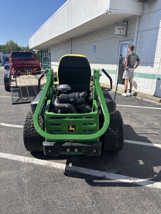 Used 2025 John Deere Z930M Zero Turn Mowers at Koenig Equipment in Lebanon, OH - Photo4