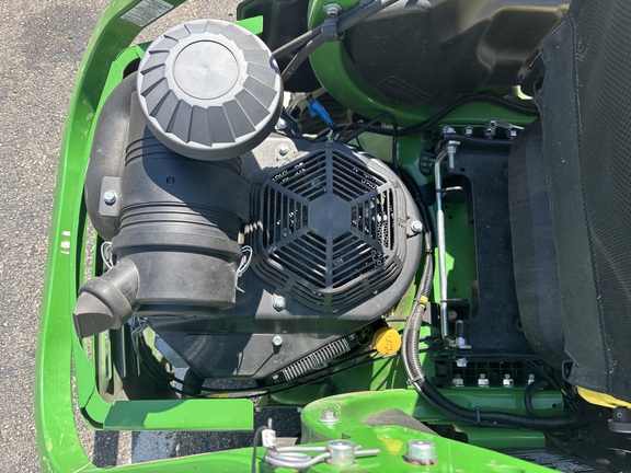 Used 2025 John Deere Z930M Zero Turn Mowers at Koenig Equipment in Lebanon, OH - Photo10