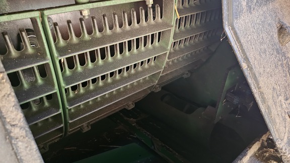 Photo of 2023 John Deere S780