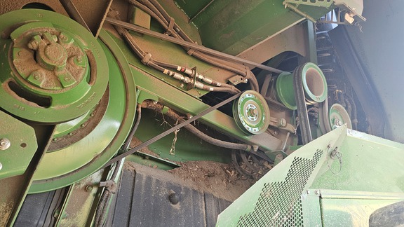 Photo of 2023 John Deere S780