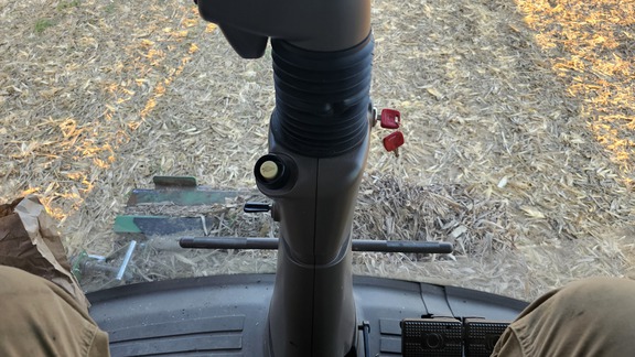 Photo of 2023 John Deere S780