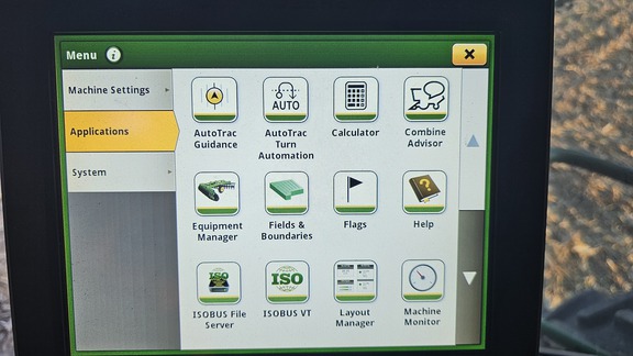 Photo of 2023 John Deere S780