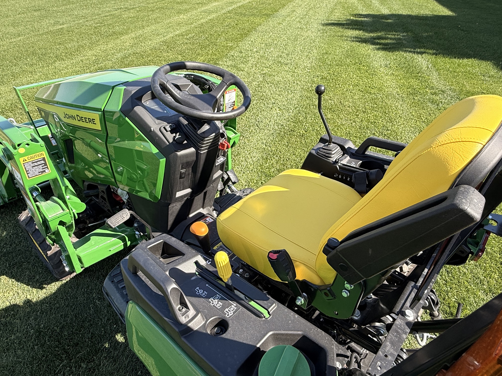 2027 John Deere 1M 25 Compact Utility Tractors