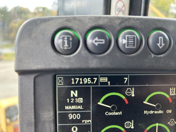 2007 John Deere 744K