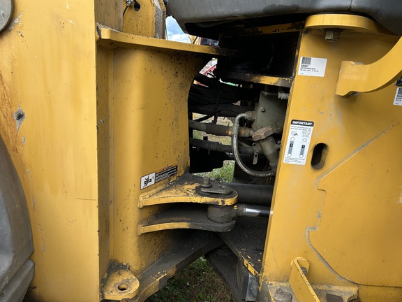 2007 John Deere 744K