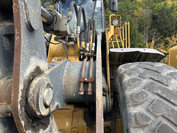 2007 John Deere 744K