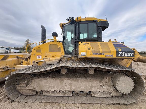 2021 Komatsu D71EXI-24