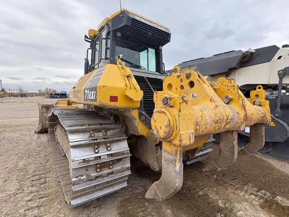 2021 Komatsu D71EXI-24