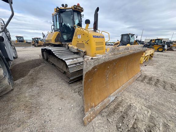 2021 Komatsu D71EXI-24