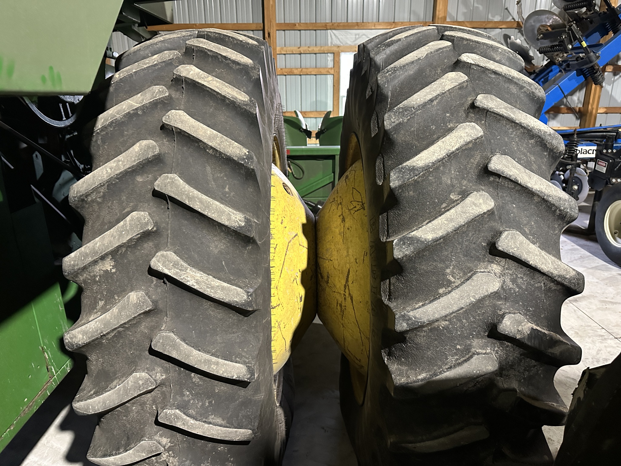 1998 John Deere 9510 Image 6