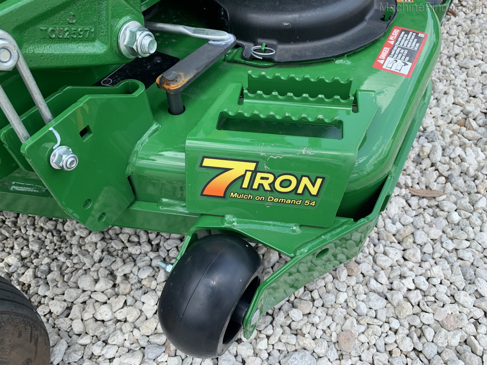 2020 John Deere Z930M Image 4