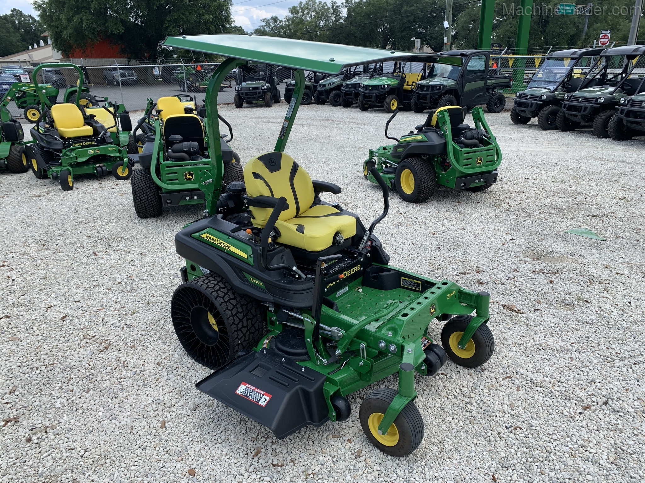 2020 John Deere Z930M Image 1