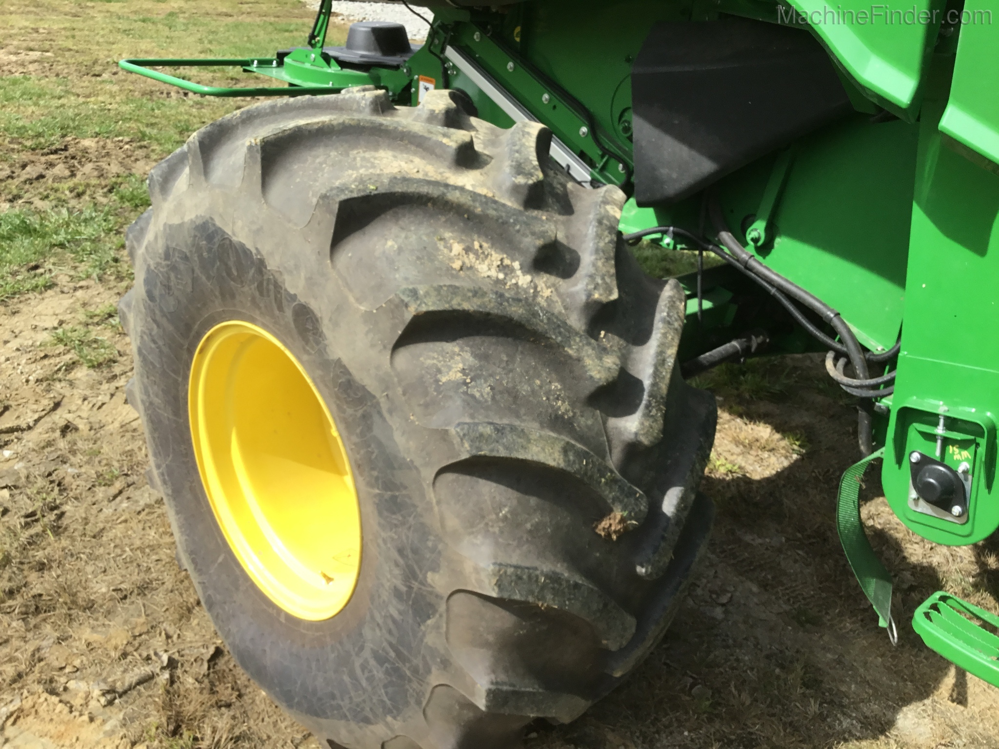 2017 John Deere S680 Image 4